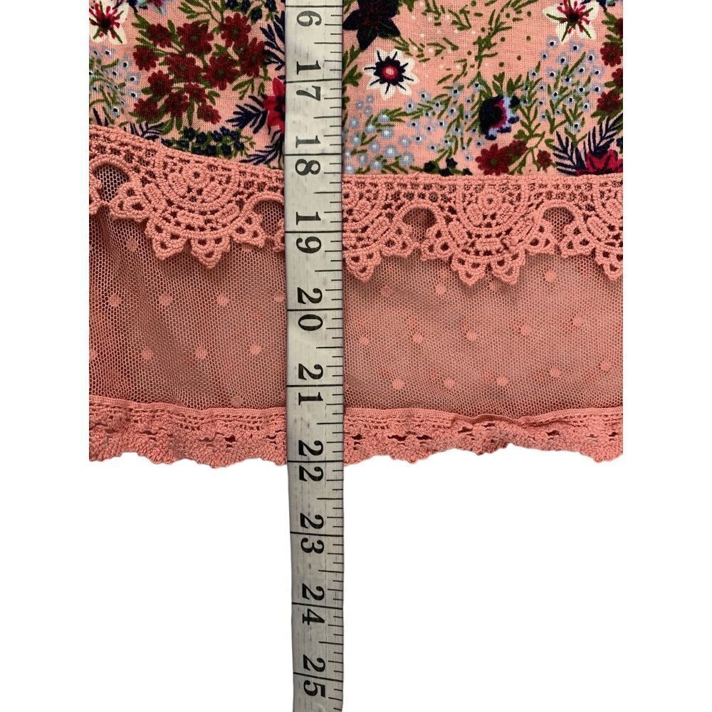 Wall Flowers Women's Floral Pink Top - Picture 6 of 6